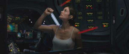 Carrie-Anne Moss - Red Planet - 2_3